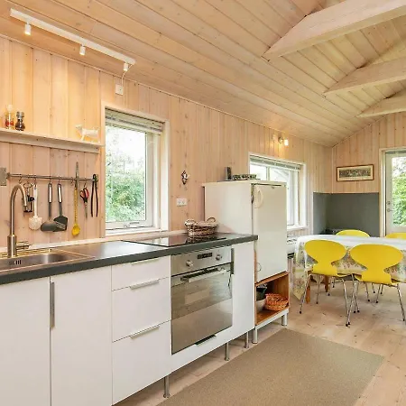 Semesterbostad Elegant Holiday Home In Funen With Terrace Otterup