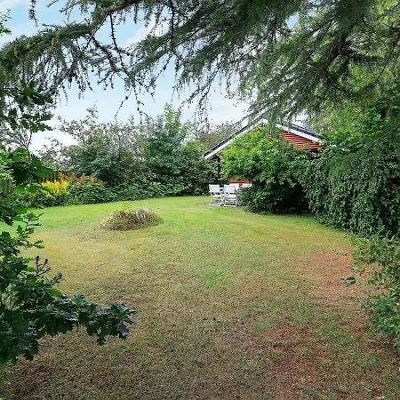 Semesterbostad Elegant Holiday Home In Funen With Terrace Otterup